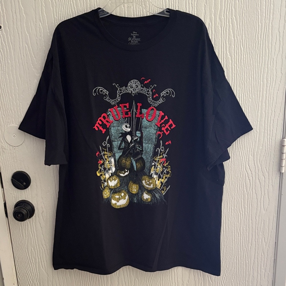 Disney NBC “True Love” Jack and Sally T-shirt, size 3XL